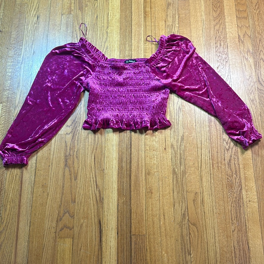En Saison Crop Top Ruffled Womens Size 1X Rusched Balloon Sleeves‎